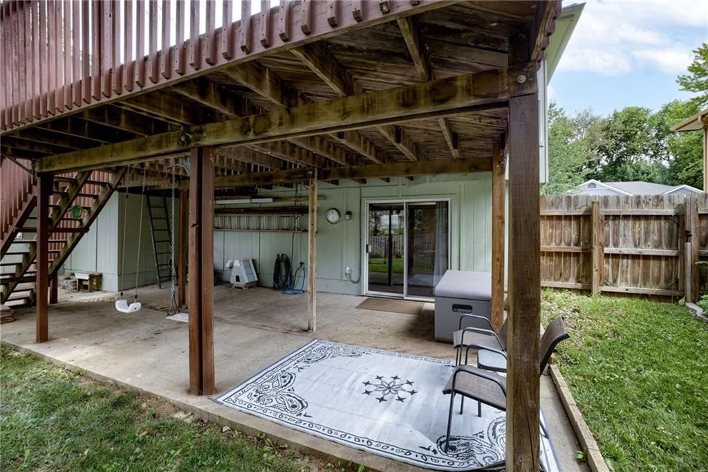 1118 SW Eastman Court — photo 35