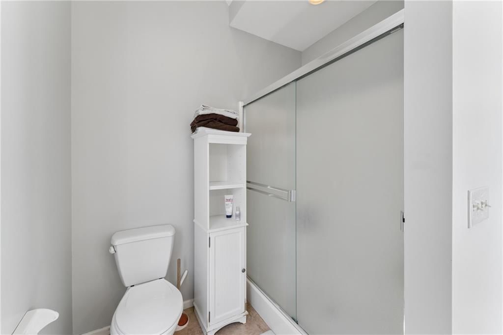 1005 WESLEY Avenue — photo 31