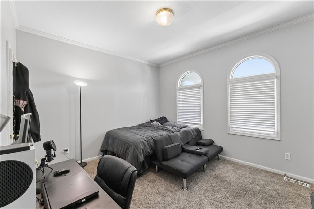 1005 WESLEY Avenue — photo 33