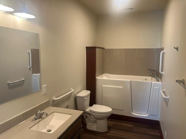 203 N Birch Street — photo 12