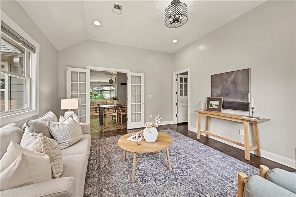 6325 Maple Drive — photo 7