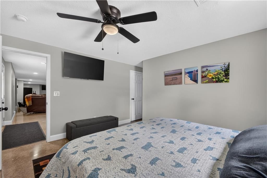 25493 Kansas Avenue — photo 45