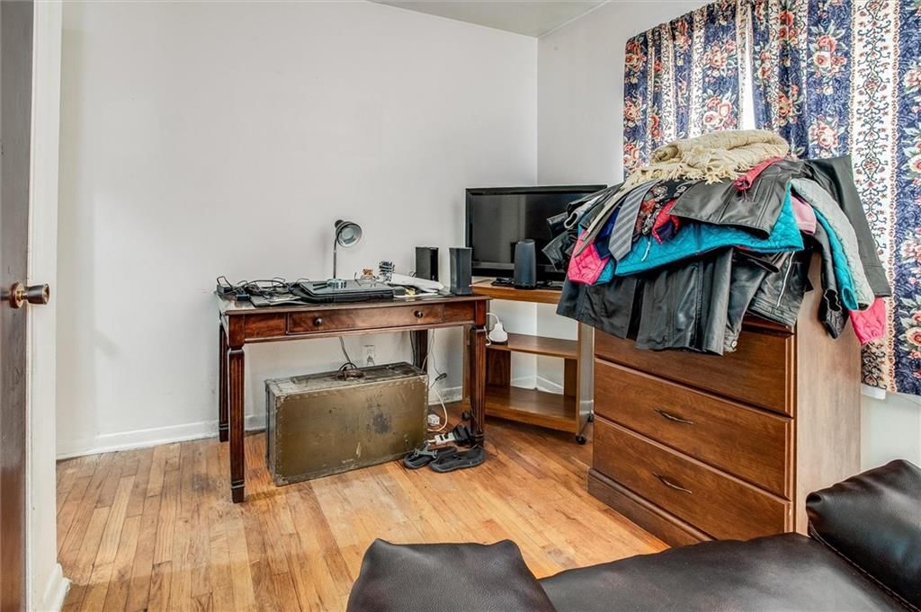 1209 N 75th Drive — photo 14