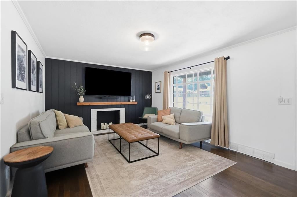 8518 W 56th Terrace — photo 4