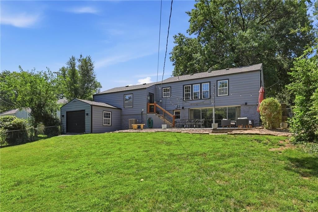 8518 W 56th Terrace — photo 30