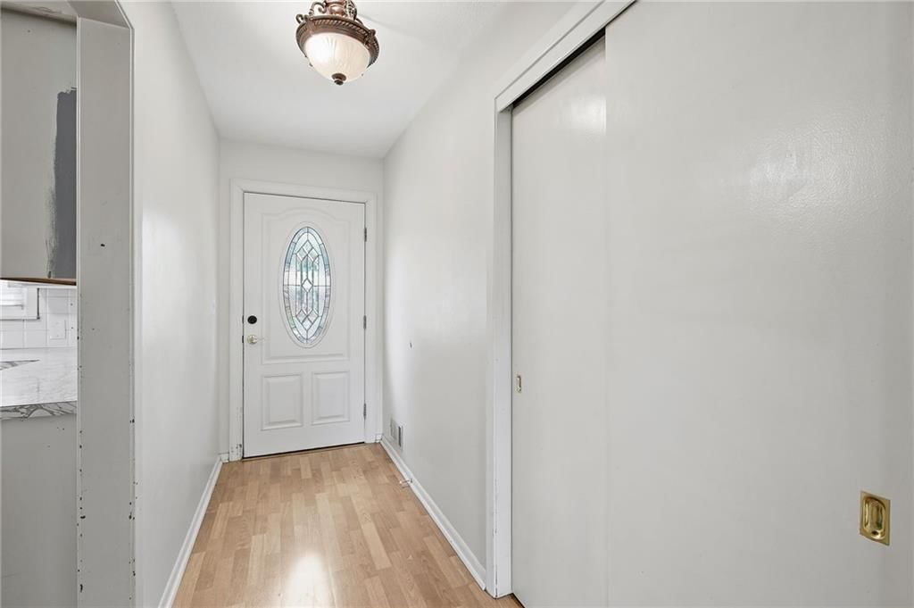 108 SW 20th Terrace — photo 3