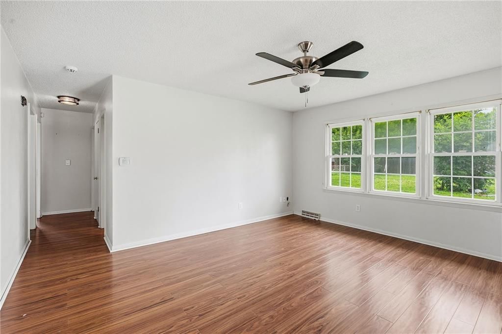 108 SW 20th Terrace — photo 10
