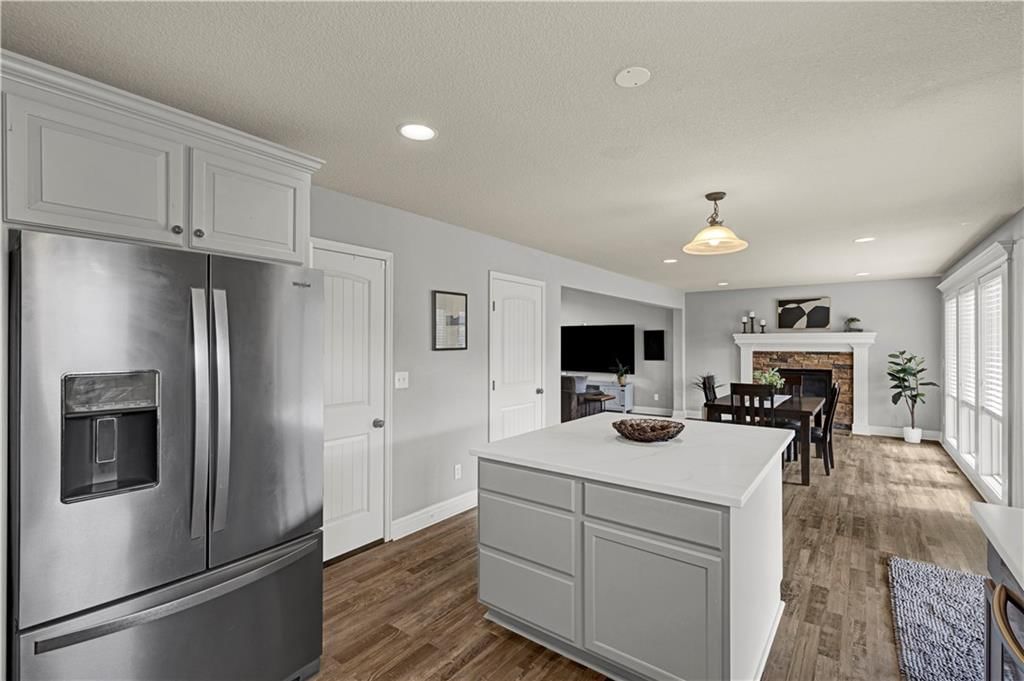 1409 NE Jaclyn Drive — photo 10