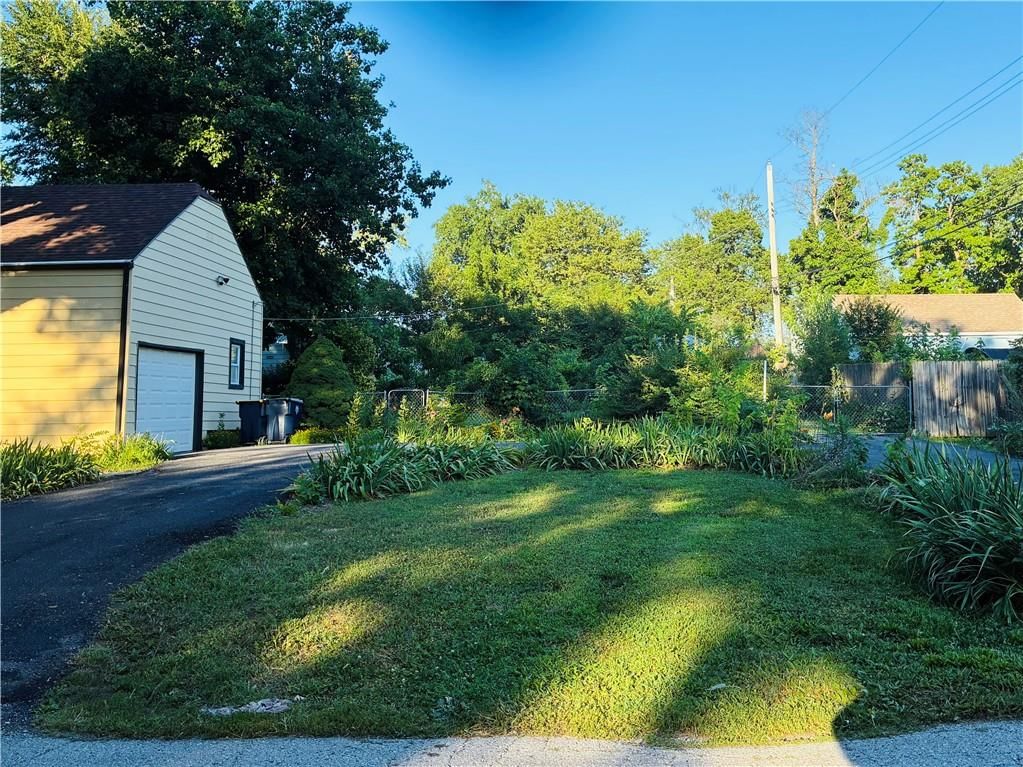 4641 N Elmwood Avenue — photo 8
