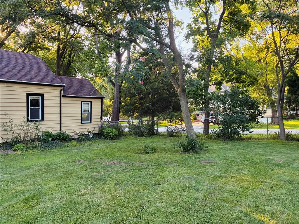 4641 N Elmwood Avenue — photo 11