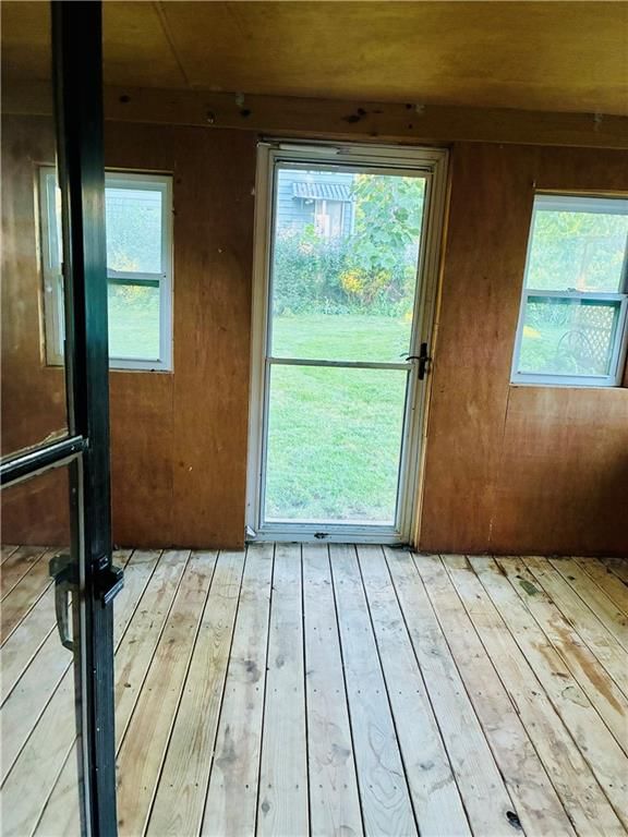 4641 N Elmwood Avenue — photo 39