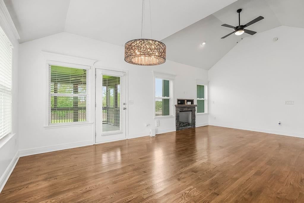 12814 Lathrop Avenue — photo 10