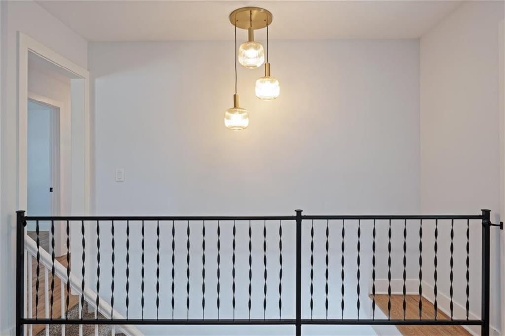 8209 Kenwood Avenue — photo 16