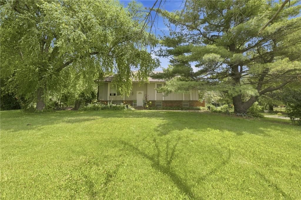22705 S Abbott Drive — photo 15