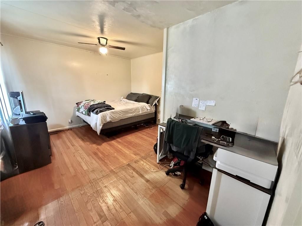 215 S Frederick Street — photo 8