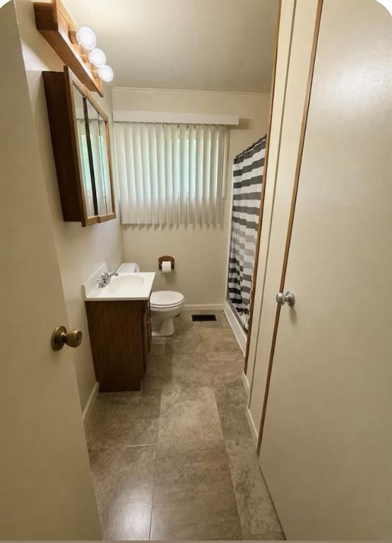 215 S Frederick Street — photo 10