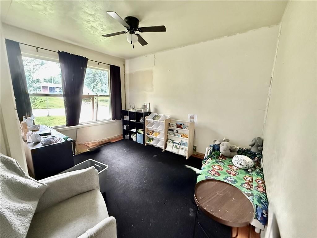 215 S Frederick Street — photo 11