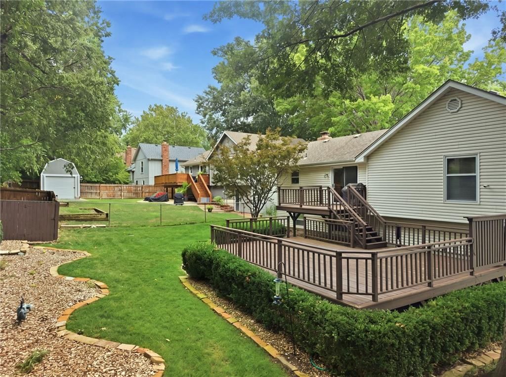 15306 W 121ST Terrace — photo 32