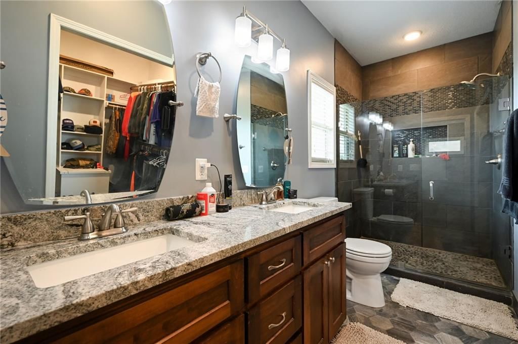22614 Surrey Lane — photo 17