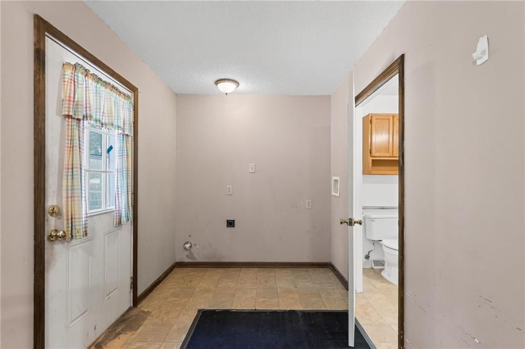 418 SW Sunset Drive — photo 12