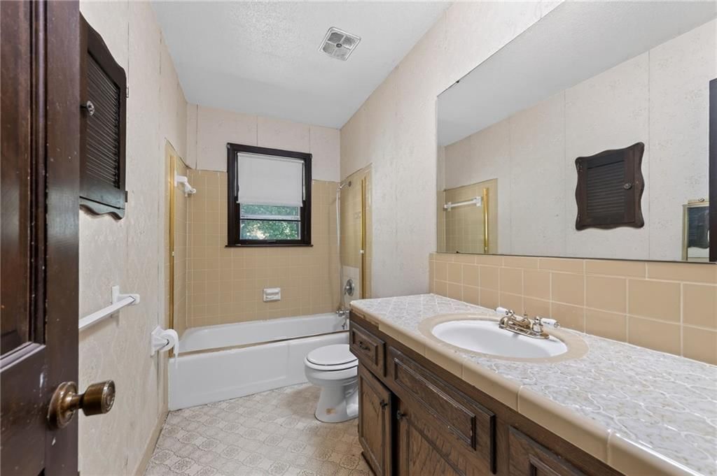 418 SW Sunset Drive — photo 13