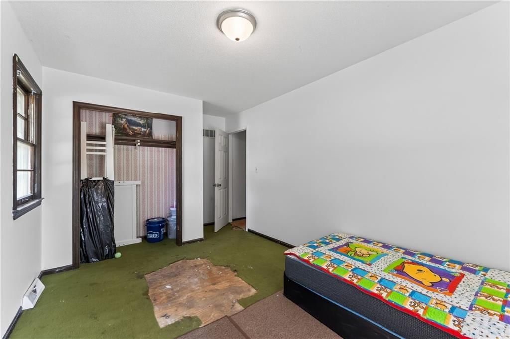 418 SW Sunset Drive — photo 17