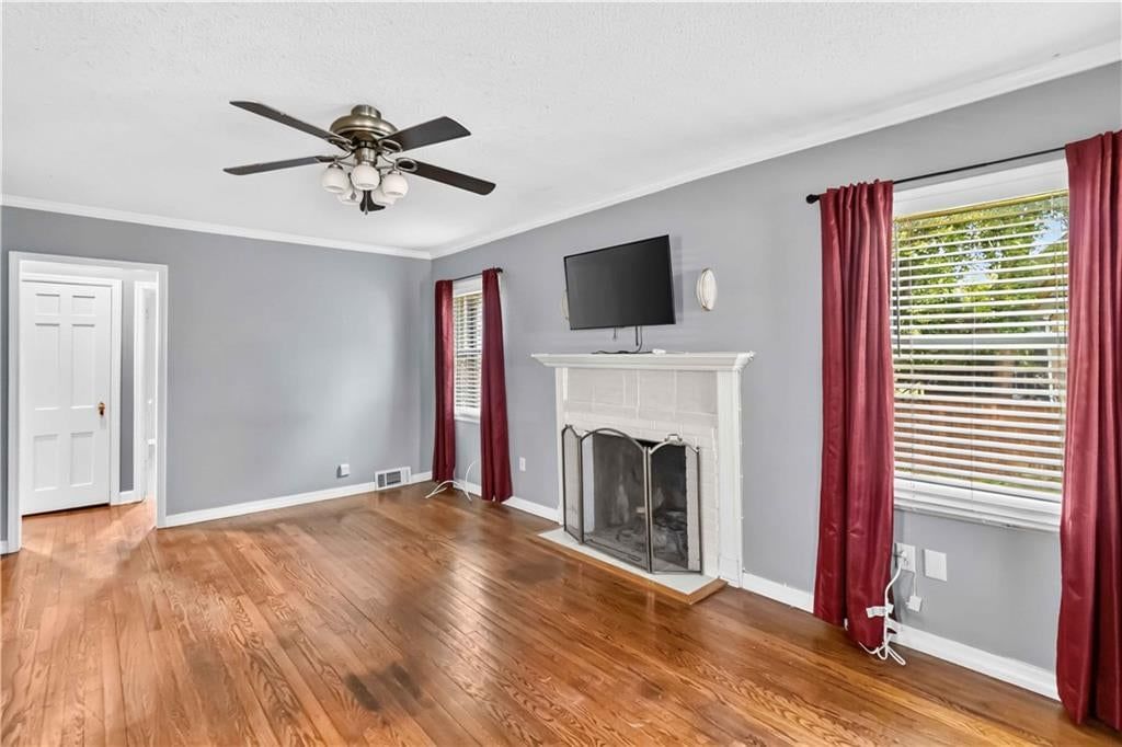 1017 E 84th Terrace — photo 6