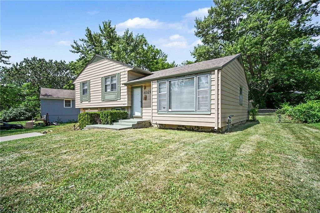 10212 Wheeling Avenue — photo 3