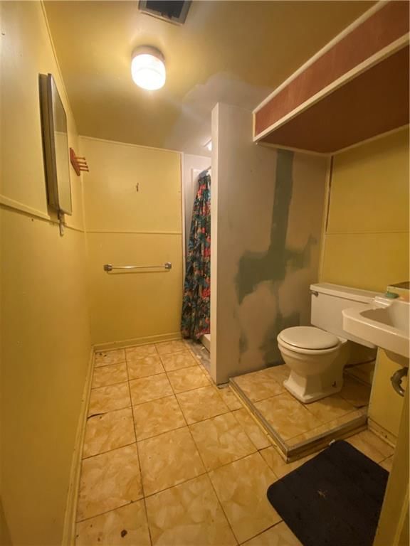 1211 Quincy Street — photo 6