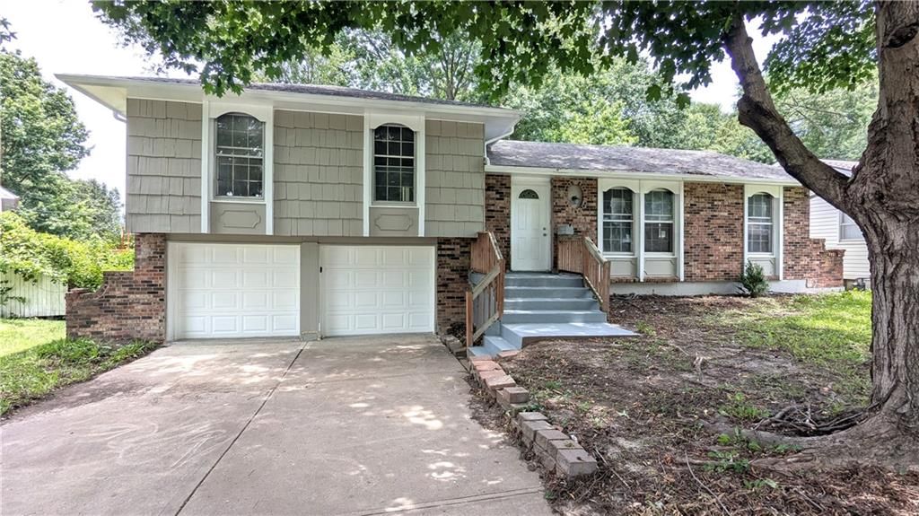 8919 Stark Avenue — photo 2