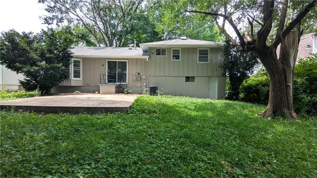8919 Stark Avenue — photo 8