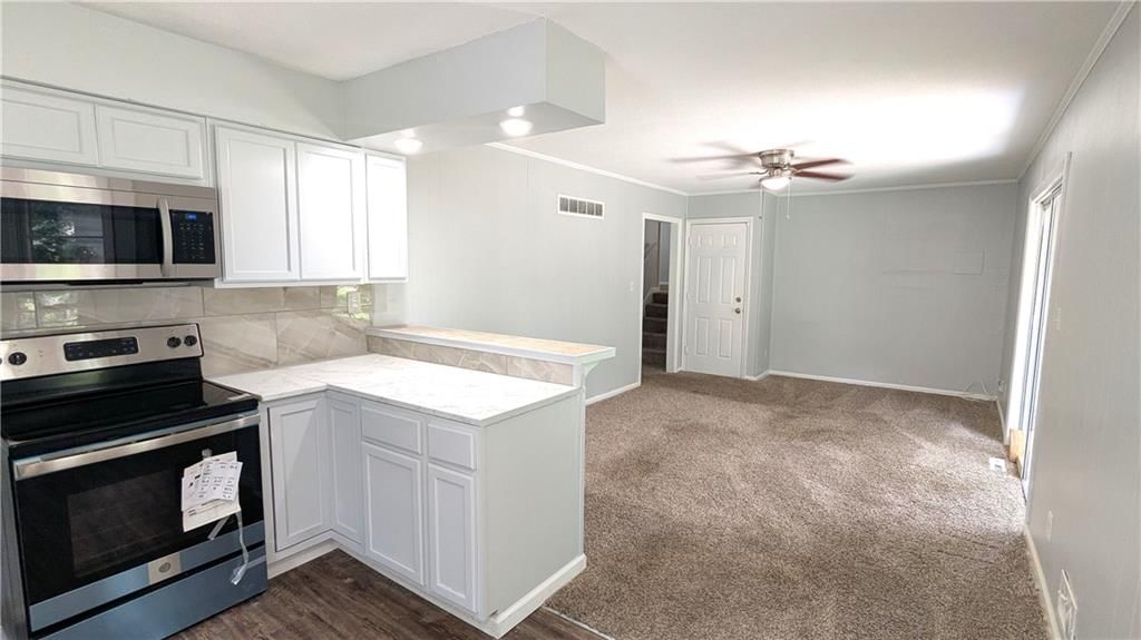 8919 Stark Avenue — photo 28