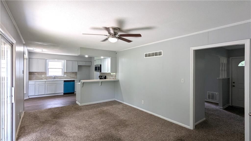 8919 Stark Avenue — photo 31