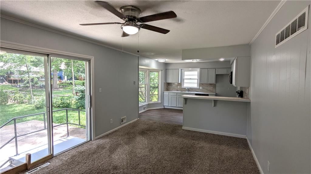 8919 Stark Avenue — photo 32