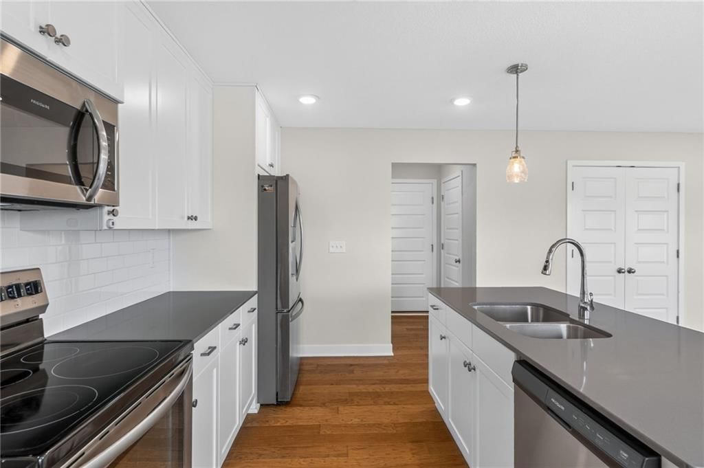 13334 W 180th Terrace — photo 15