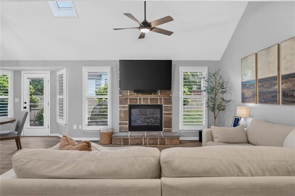 3905 SW EVERGREEN Lane — photo 10