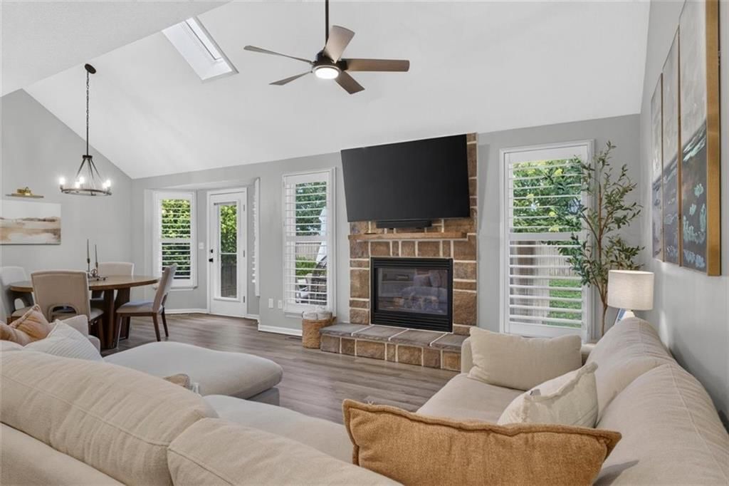 3905 SW EVERGREEN Lane — photo 12