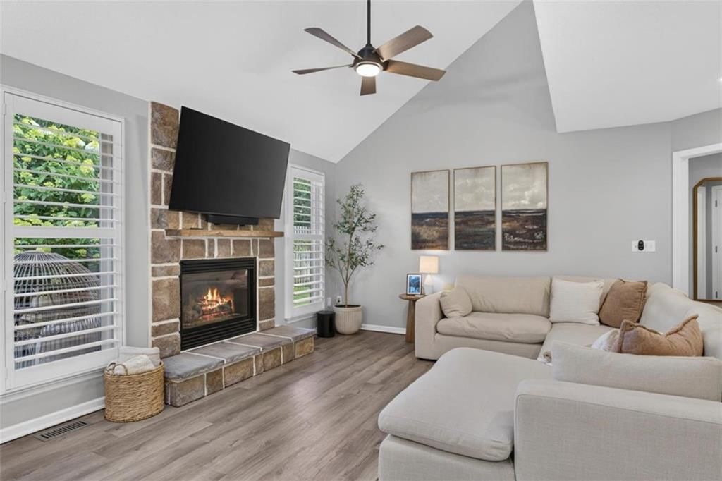 3905 SW EVERGREEN Lane — photo 15