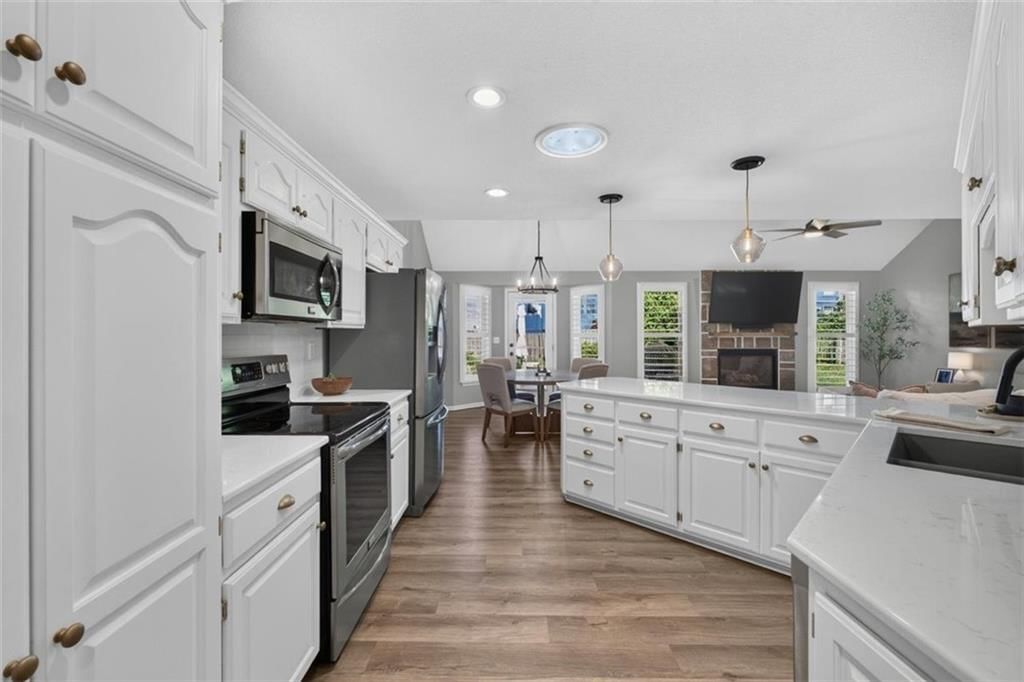 3905 SW EVERGREEN Lane — photo 28
