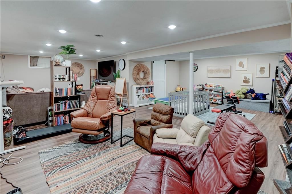 1335 SW Horizon Drive — photo 38