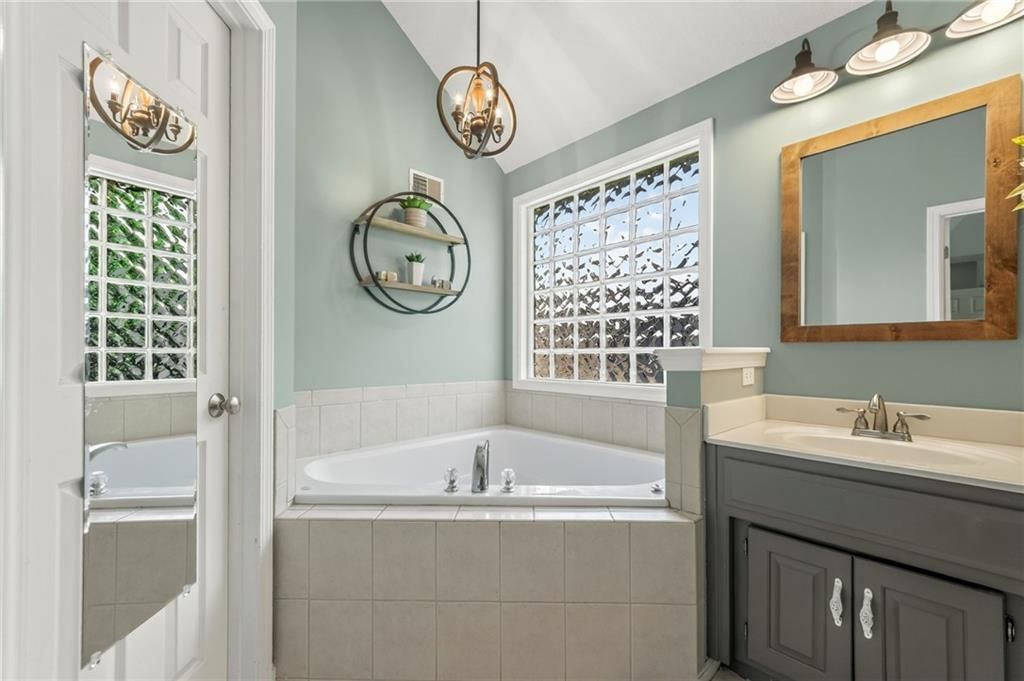 2501 SW Blazing Star Place — photo 32