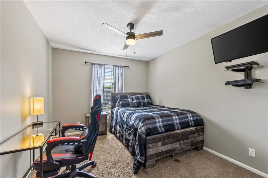 2501 SW Blazing Star Place — photo 39