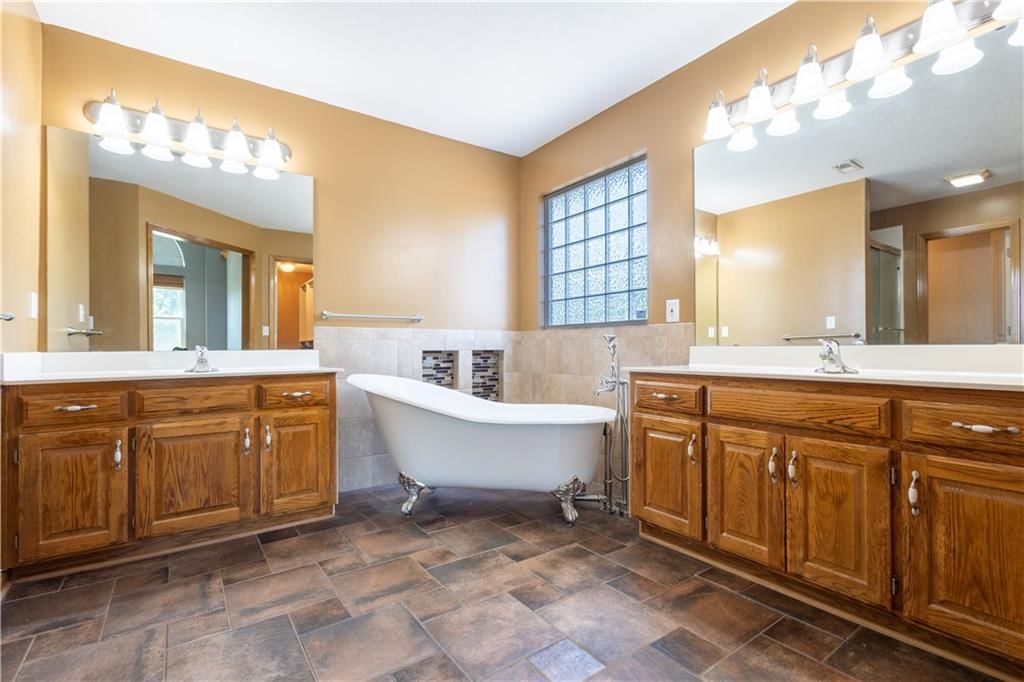 722 Garnes Street — photo 18