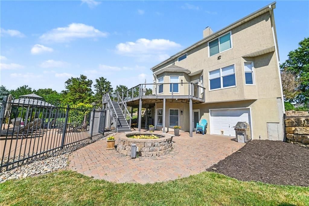 4002 Independence Boulevard — photo 49