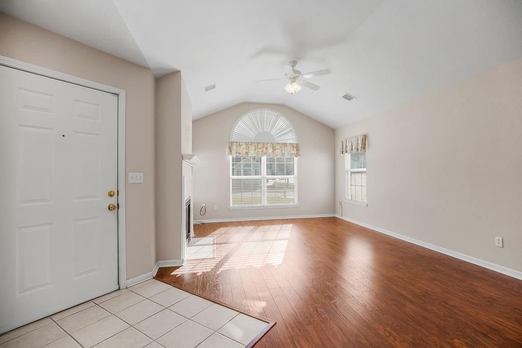 6160 NE Kensington Drive — photo 9