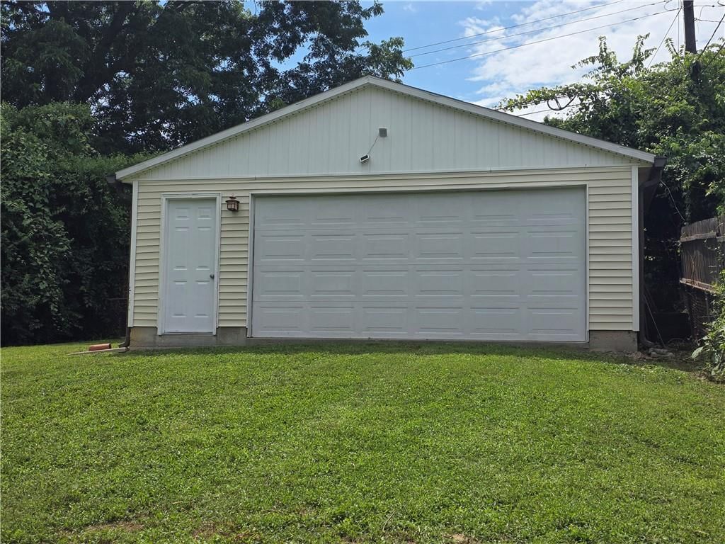 9226 Walnut Street — photo 8