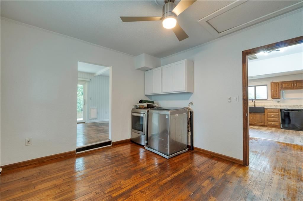 9226 Walnut Street — photo 13