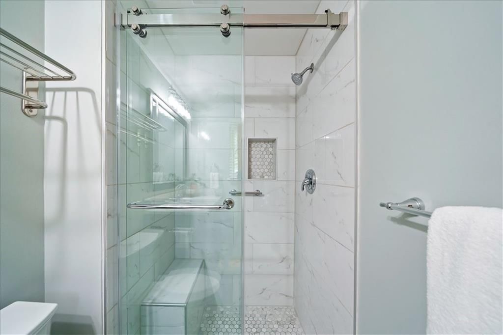 6118 Parkhill Street — photo 15