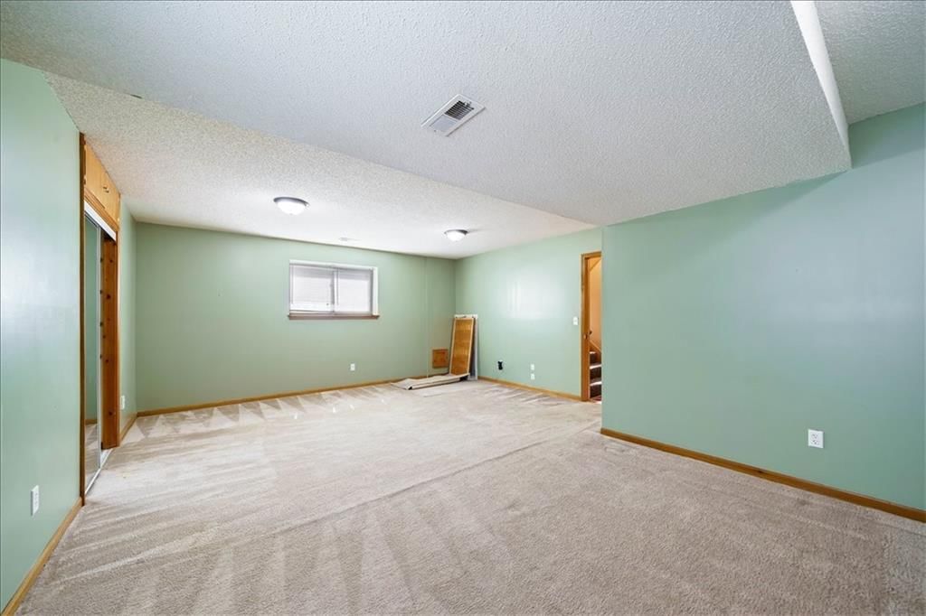 6118 Parkhill Street — photo 21