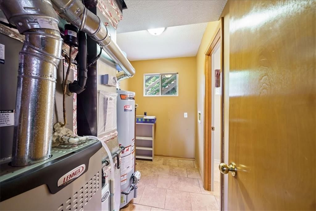 6118 Parkhill Street — photo 23